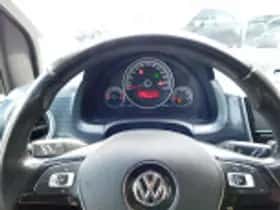 Volkswagen Up (2017) thumbnail 42