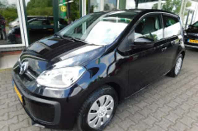 Volkswagen Up (2017) thumbnail 6