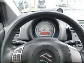 Suzuki Splash (2014) thumbnail 16