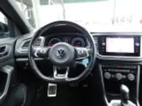 Volkswagen T-Roc (2020) thumbnail 40