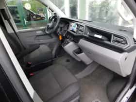 Volkswagen Transporter (2022) thumbnail 16