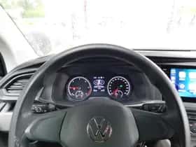 Volkswagen Transporter (2022) thumbnail 17