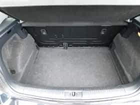 Volkswagen Polo (2012) thumbnail 28