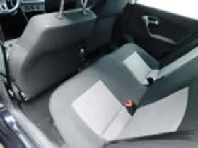 Volkswagen Polo (2012) thumbnail 56