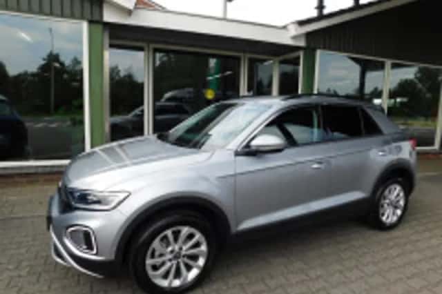 Volkswagen T-Roc (2025) thumbnail 6
