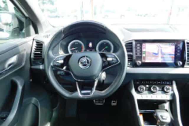 Škoda Karoq (2021) thumbnail 3