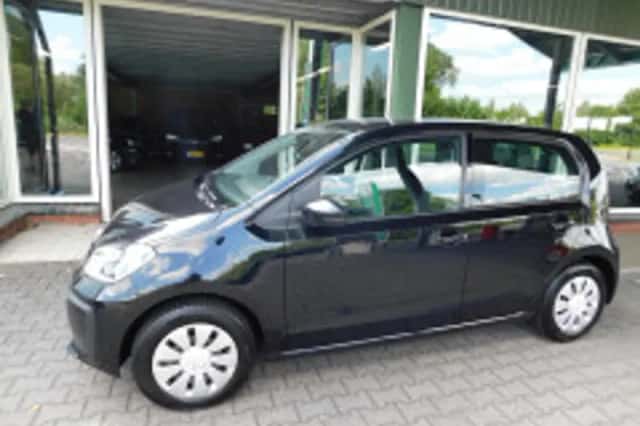 Volkswagen Up (2021) thumbnail 5