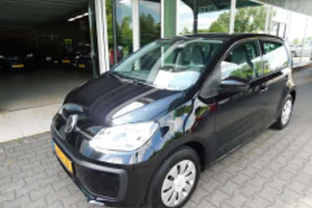 Volkswagen Up (2021) thumbnail 6