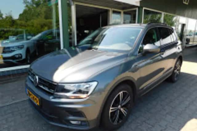 Volkswagen Tiguan (2019) thumbnail 6