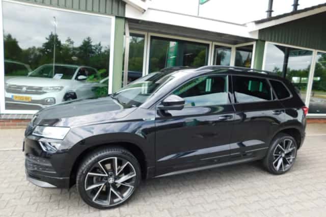 Škoda Karoq (2022) thumbnail 1
