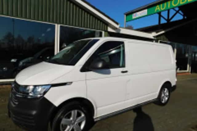 Volkswagen Transporter (2021) thumbnail 5
