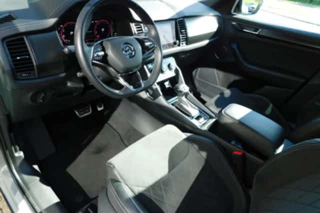 Škoda Kodiaq (2023) thumbnail 2