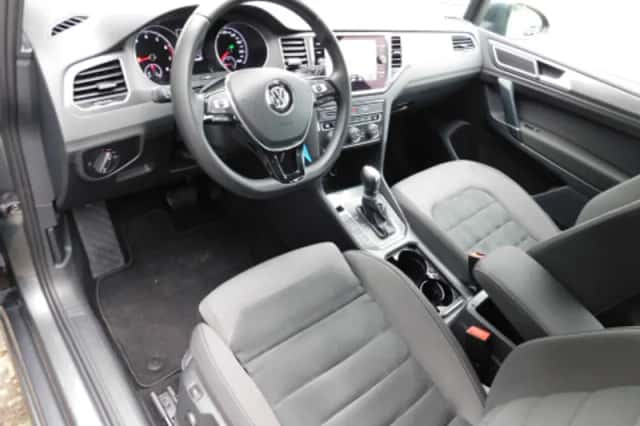 Volkswagen Golf-sportsvan (2019) thumbnail 2