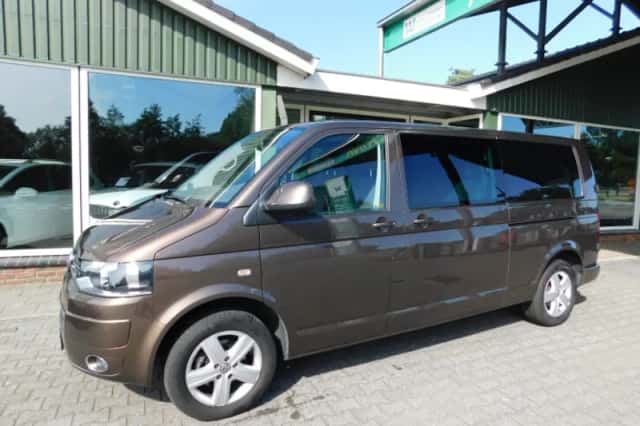 Volkswagen Transporter (2015) thumbnail 1