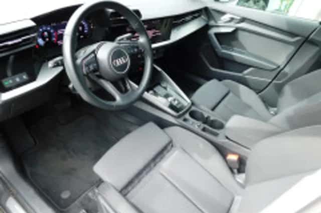 Audi A3 (2024) thumbnail 3