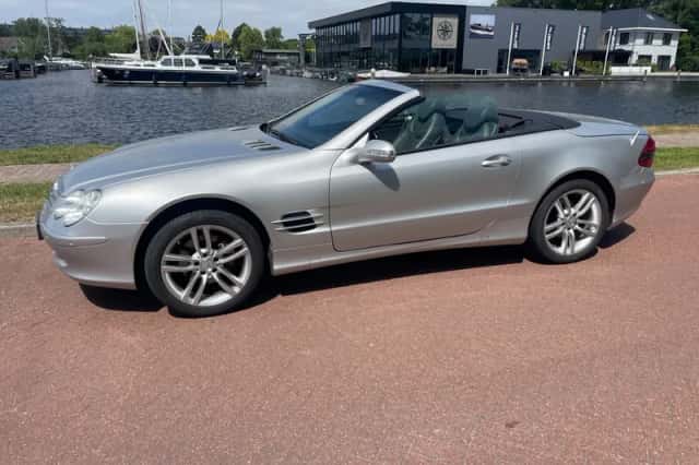 Mercedes-Benz SL-Klasse (2003) thumbnail 4