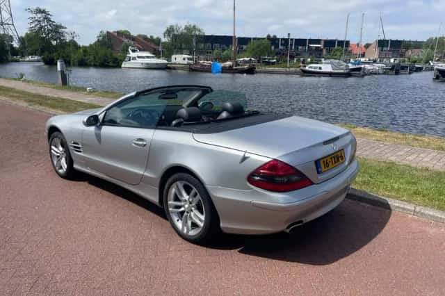 Mercedes-Benz SL-Klasse (2003) thumbnail 5