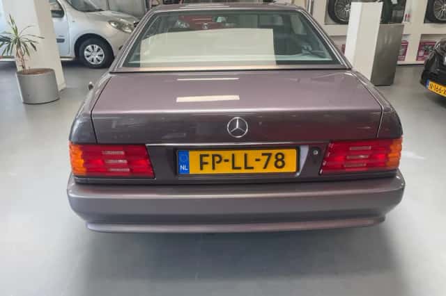 Mercedes-Benz SL-Klasse (1992) thumbnail 4