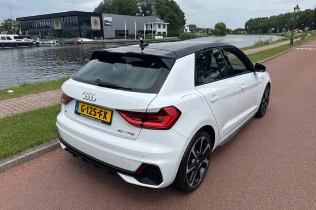 Audi A1 (2019) thumbnail 5