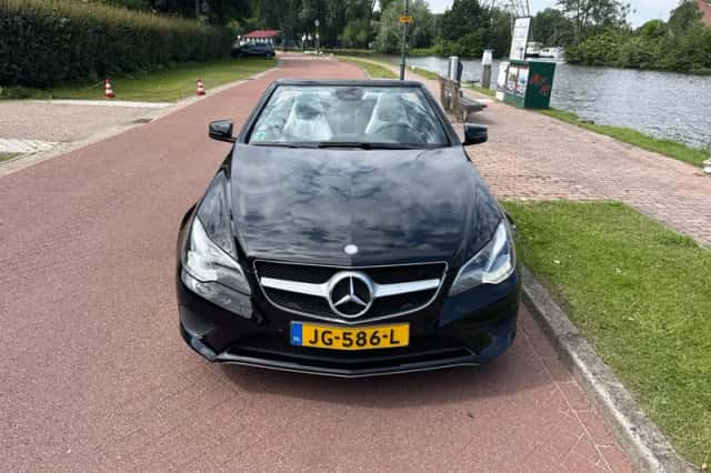 Mercedes-Benz E-Klasse (2013) thumbnail 3