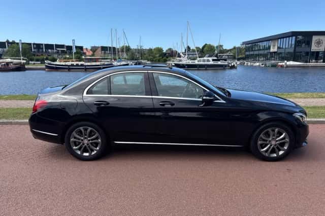 Mercedes-Benz C-Klasse (2015) thumbnail 4