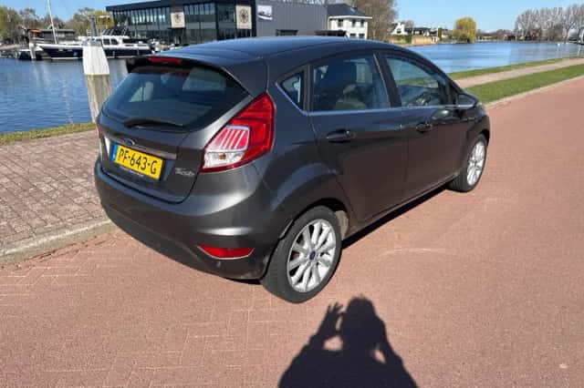 Ford Fiesta (2017) thumbnail 6