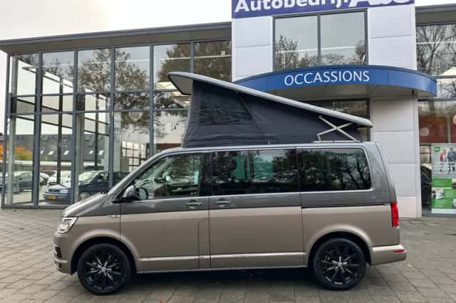 Volkswagen Multivan (2018) thumbnail 4
