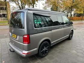 Volkswagen Multivan (2018) thumbnail 32