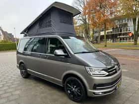 Volkswagen Multivan (2018) thumbnail 5