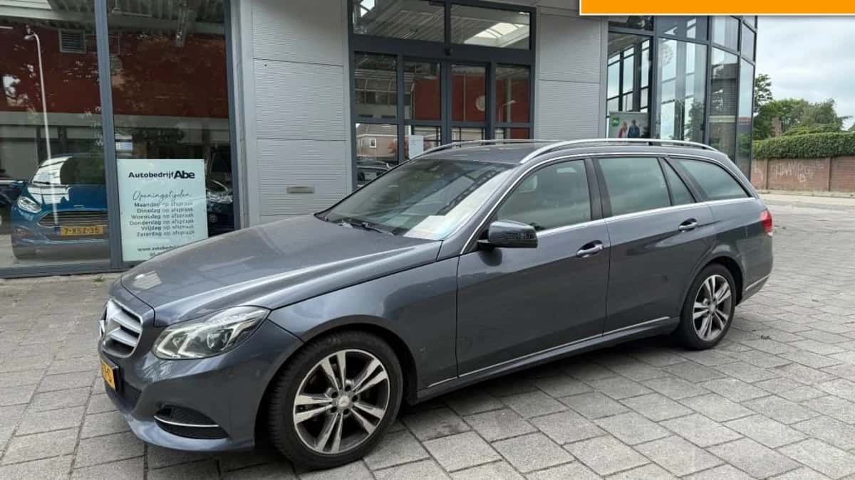 Mercedes-Benz E-Klasse (2015) — foto 1