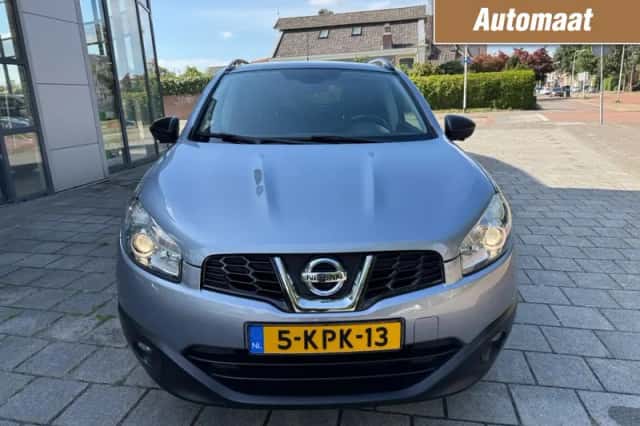 Nissan Qashqai (2013) thumbnail 2