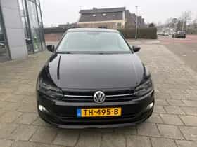 Volkswagen Polo (2018) thumbnail 2