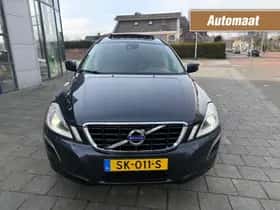 Volvo XC60 (2011) thumbnail 2
