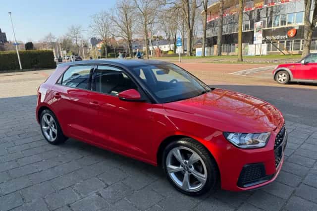 Audi A1 (2019) thumbnail 3
