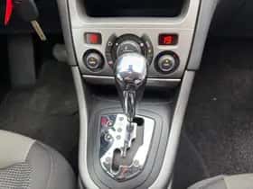Peugeot 308 (2013) thumbnail 9