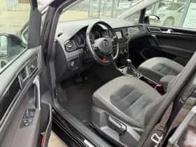 Volkswagen Golf (2014) thumbnail 11
