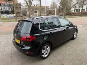 Volkswagen Golf (2014) thumbnail 5