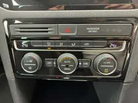 Volkswagen Golf (2014) thumbnail 9