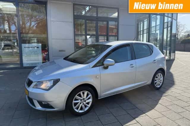 SEAT Ibiza (2012) thumbnail 1