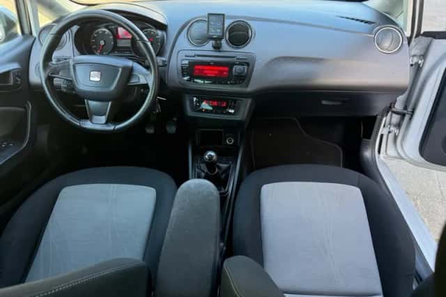 SEAT Ibiza (2012) thumbnail 6