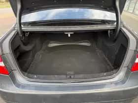 Mercedes-Benz E-Klasse (2012) thumbnail 19