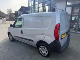 Fiat Doblo (2019) thumbnail 16