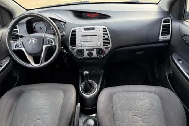 Hyundai i20 (2010) thumbnail 5