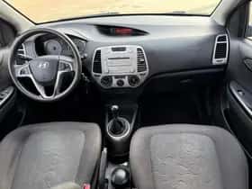Hyundai i20 (2010) thumbnail 5