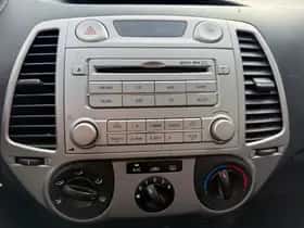 Hyundai i20 (2010) thumbnail 6