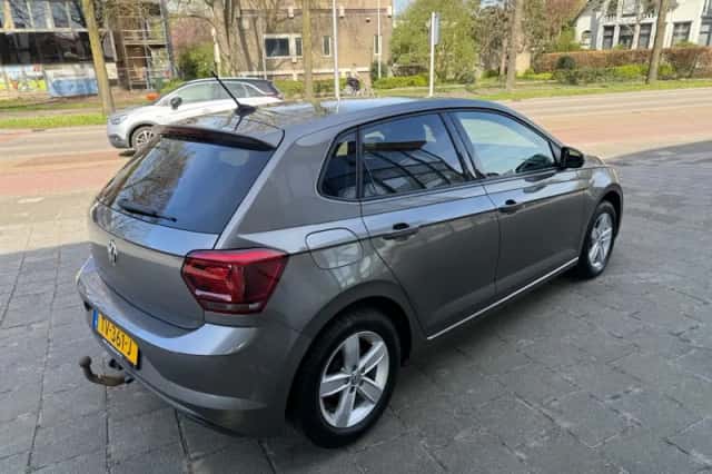 Volkswagen Polo (2018) thumbnail 5