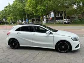 Mercedes-Benz A-Klasse (2016) thumbnail 4