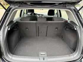Volkswagen Golf (2013) thumbnail 24