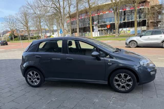 Fiat Punto (2014) thumbnail 4