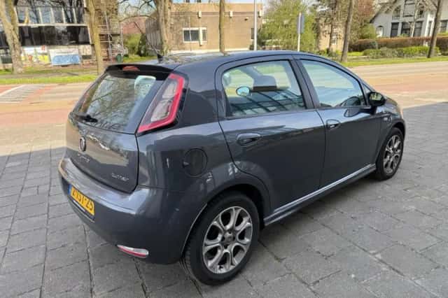 Fiat Punto (2014) thumbnail 5
